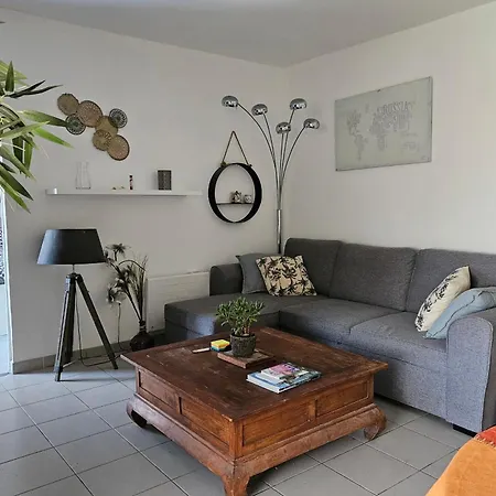 With Terrace And Garden In Audenge